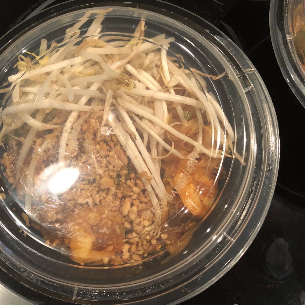 Boun Bistro - Shrimp Pad Thai - Thai Near Me - Fort Worth, Texas