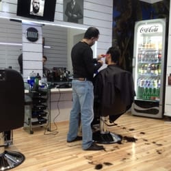 Friseur Alberto - Trying a new barber in the neighborhood.