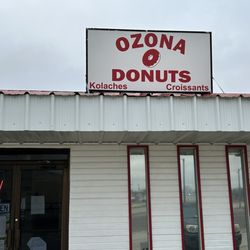 Ozona Donuts - Donuts!