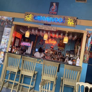 La Bodega - Inside - Colombian Near Me - Richmond, Virginia La Bodega - Inside - Colombian Near Me - Richmond, Virginia