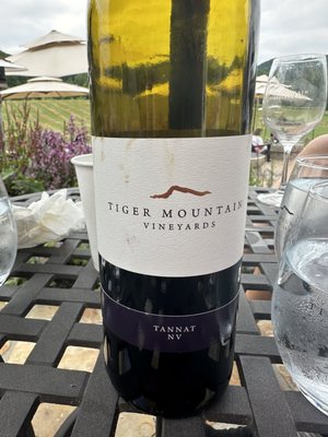 Tiger Mountain Vineyards & Wedding Venue by null