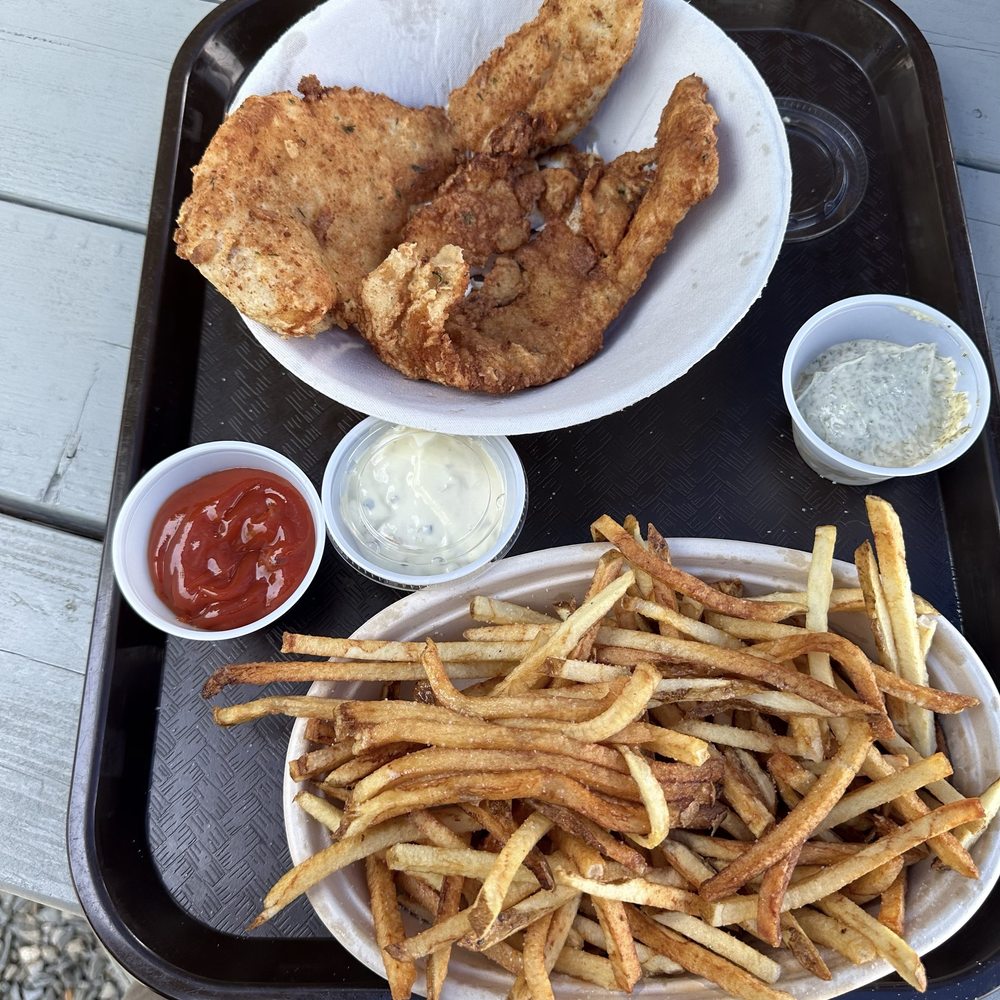 Bet's Fish Fry - Seafood Near Me - Boothbay, Maine Bet's Fish Fry - Seafood Near Me - Boothbay, Maine