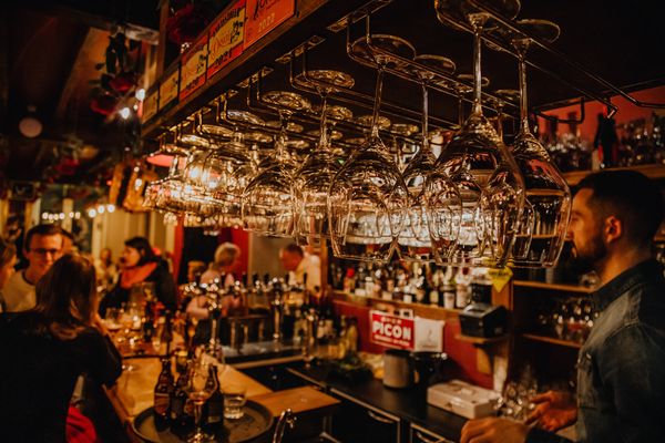 Cafe Rose Red by null