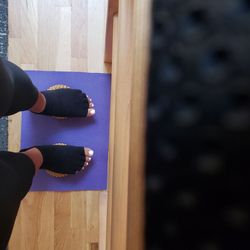 Pilates by Simona - Ahhhhh, relaxing the feet!!