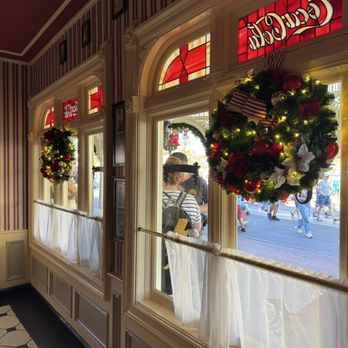 Casey's Corner - Christmas in Casey's - Hot Dogs Near Me - Orlando, Florida