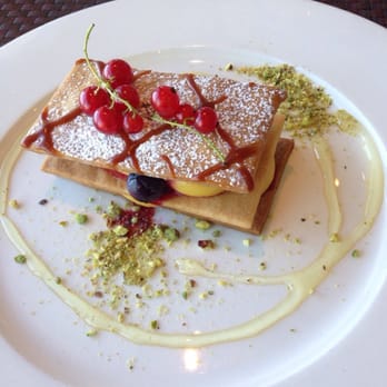 360 Restaurant - Canadian (New) Near Me - Toronto, Ontario