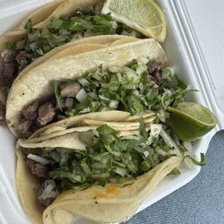 Las Tres Hermanas - Carne Asada Tacos