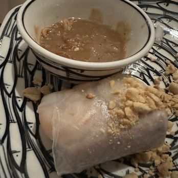 Sochi Saigon Kitchen - Original Spring Roll - Vietnamese Near Me - Chicago, Illinois