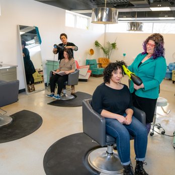 Curl Power Salon - Hair Salons Near Me - Minneapolis, Minnesota Curl Power Salon - Hair Salons Near Me - Minneapolis, Minnesota