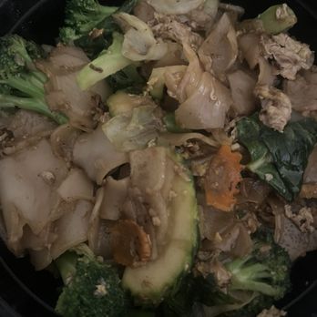 Chokdee Thai Cuisine of Round Rock - Pad See Ew veggies only - Thai Near Me - Round Rock, Texas Chokdee Thai Cuisine of Round Rock - Pad See Ew veggies only - Thai Near Me - Round Rock, Texas