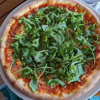 Novo Cafe - Pizza sans prosciutto - Italian Near Me - Burbank, California Novo Cafe - Pizza sans prosciutto - Italian Near Me - Burbank, California