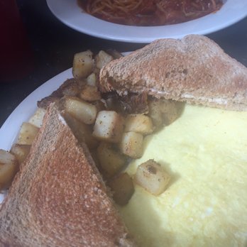Theo's Cozy Corner - Cheese Omlette - Breakfast & Brunch Near Me - Boston, Massachusetts