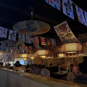 Izakaya Harumi - Seating area - Hawaiian Near Me - Honolulu, Hawaii Izakaya Harumi - Seating area - Hawaiian Near Me - Honolulu, Hawaii