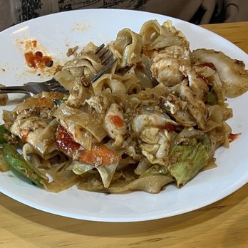 Sweet Chili - Drunken noodles - Thai Near Me - Sandy Springs, Georgia Sweet Chili - Drunken noodles - Thai Near Me - Sandy Springs, Georgia