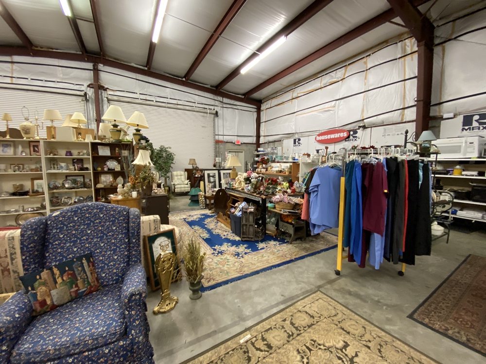 WINGS OF FAITH THRIFT SHOP Updated August 2024 21 Photos 3330 SE