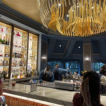 Enchanted Rose - Bar area - Lounges Near Me - Lake Buena Vista, Florida
