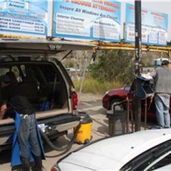 Hands On Car Wash - Photo