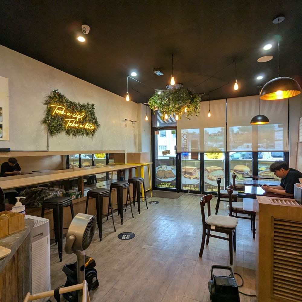 One Sip One Bite - Inside - Cafes Near Me - Queens, New York