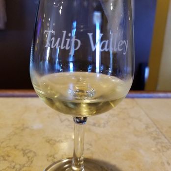 Tulip Valley Winery - A very fine sampling of the Harvest Blend cider. - Wineries Near Me - Mount Vernon, Washington Tulip Valley Winery - A very fine sampling of the Harvest Blend cider. - Wineries Near Me - Mount Vernon, Washington