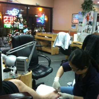 Liz's Nails - Nail Salons Near Me - Lisle, Illinois