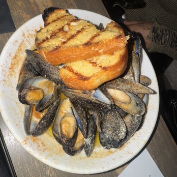 Baltimore Crab & Seafood - Sautéed Mussels - Seafood Near Me - Atlanta, Georgia Baltimore Crab & Seafood - Sautéed Mussels - Seafood Near Me - Atlanta, Georgia
