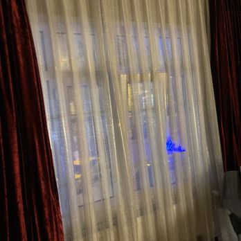 Hotel Amira Istanbul - Large window - Hotels Near Me - Istanbul, 34