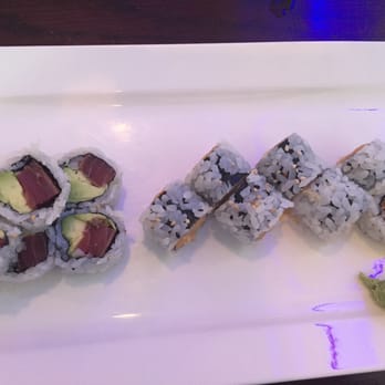 Sushi Hana - Look at that beautiful tuna! Altho, I can't stop thinking about the spicy scallop roll next to it! - Sushi Bars Near Me - Pooler, Georgia