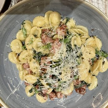 La Toscana - Orecchiette with Italian sausage, broccoli rabe, pecorino romano, cream cheese - Italian Near Me - San Rafael, California La Toscana - Orecchiette with Italian sausage, broccoli rabe, pecorino romano, cream cheese - Italian Near Me - San Rafael, California
