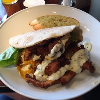 Jamaica Inn - Pubs Near Me - Bangor, DOW