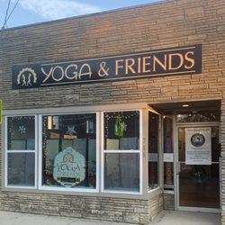 Yoga & Friends - Studio front