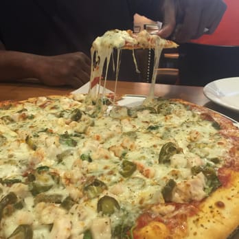 Nancy's Pizza Springfield - Thin crust pizza with grilled chicken,pepperoni and jalapenos. - Pizza Near Me - Springfield, Illinois Nancy's Pizza Springfield - Thin crust pizza with grilled chicken,pepperoni and jalapenos. - Pizza Near Me - Springfield, Illinois