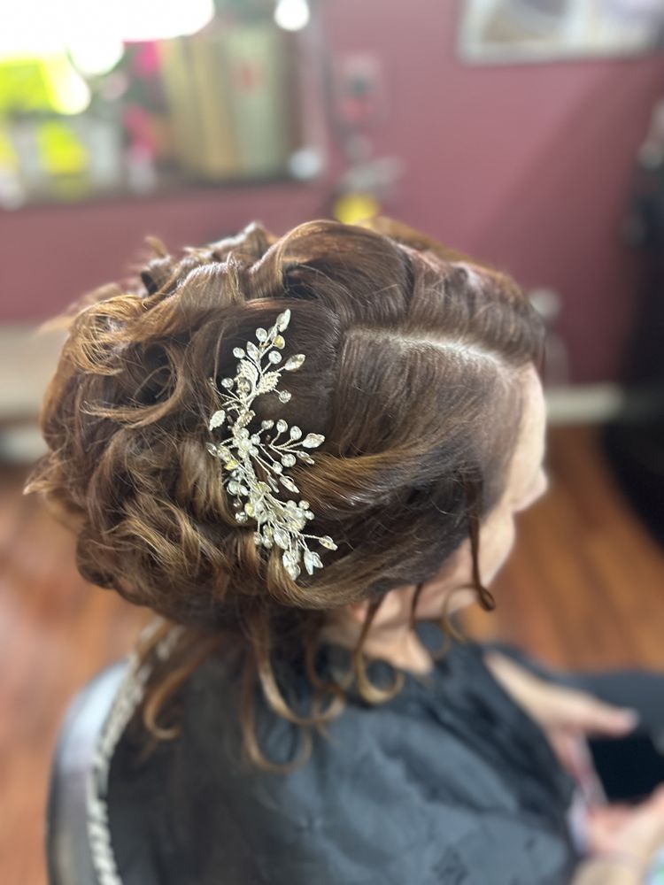 TITA’S BEAUTY SALON 161 Photos 39 A South Rt 9W, West Haverstraw