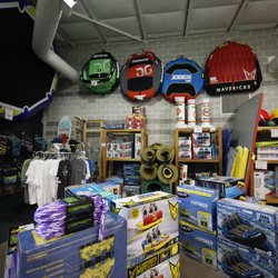 Bart's Water Sports - Bart's Showroom