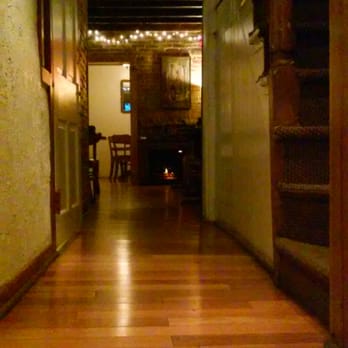 Amadeo's - Dining in the back room. - Italian Near Me - Baltimore, Maryland