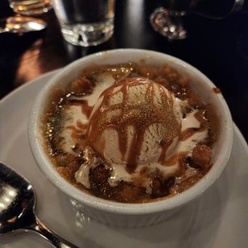 Juliet - THE BEST PEACH COBBLER EVERRRRRRRRR! SOMEBODY'S GRANNY HAS HER ELBOW IN IT. - Steakhouses Near Me - Houston, Texas Juliet - THE BEST PEACH COBBLER EVERRRRRRRRR! SOMEBODY'S GRANNY HAS HER ELBOW IN IT. - Steakhouses Near Me - Houston, Texas