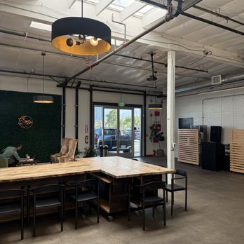 MoonGoat Coffee Roasters - Coworking space - Coffee Roasteries Near Me - Costa Mesa, California