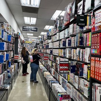 Bookoff - Costa Mesa - Manga and comic books - Bookstores Near Me - Costa Mesa, California