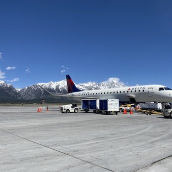 Jackson Hole Airport - JAC - Airports Near Me - Jackson, Wyoming