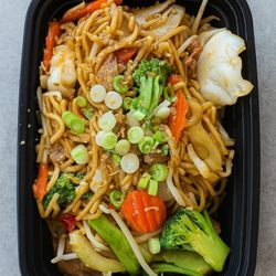 Pad Thai King - Chow Mein
Stir-fried egg noodles tossed with choice of protein , crisp vegetables, and our signature savory sauce