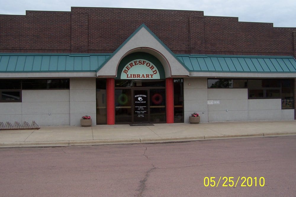 LIBRARY Updated July 2024 115 S 3rd St, Beresford, South Dakota