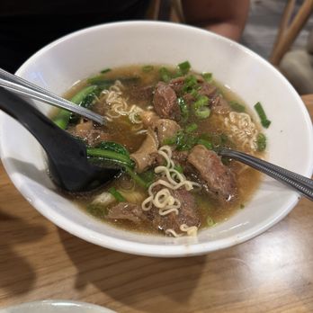 Hometown Cafe - Beef brisket with instant noodles - Coffee & Tea Near Me - Brooklyn, New York Hometown Cafe - Beef brisket with instant noodles - Coffee & Tea Near Me - Brooklyn, New York