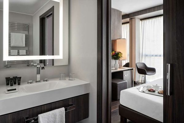 Hyatt Centric Milan Centrale by null