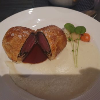 Gordon Ramsay Hell's Kitchen - Steakhouses Near Me - Stateline, Nevada