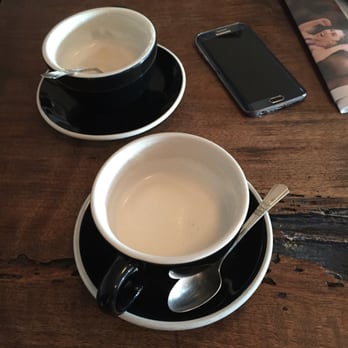 Rooster Coffee House - Honey ginger latte - Coffee & Tea Near Me - Toronto, Ontario