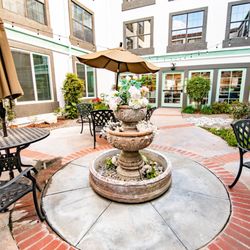 La Posada Assisted Living & Memory Care