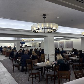 The Supreme Court Cafeteria - Cafeteria Near Me - Washington, DC, District of Columbia