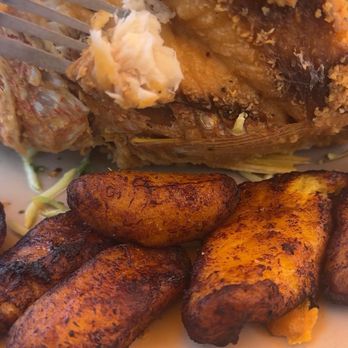Carnaval Miami - Fried snapper and plantain - Festivals Near Me - Miami, Florida Carnaval Miami - Fried snapper and plantain - Festivals Near Me - Miami, Florida