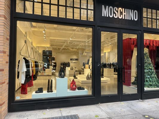 Moschino by null