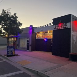 Bulldog Bar & Grill - The Bulldog Bar & Grill