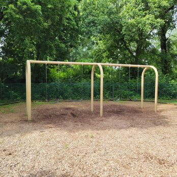 McKinley Field - Swings - Parks Near Me - Grandview Heights, Ohio McKinley Field - Swings - Parks Near Me - Grandview Heights, Ohio